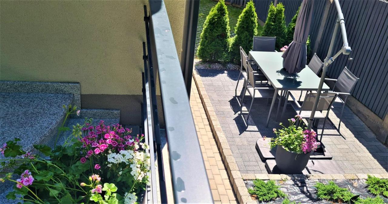 Urban Apartments Studio No 4A, Free Private Parking, Self Check-In خوجوف المظهر الخارجي الصورة